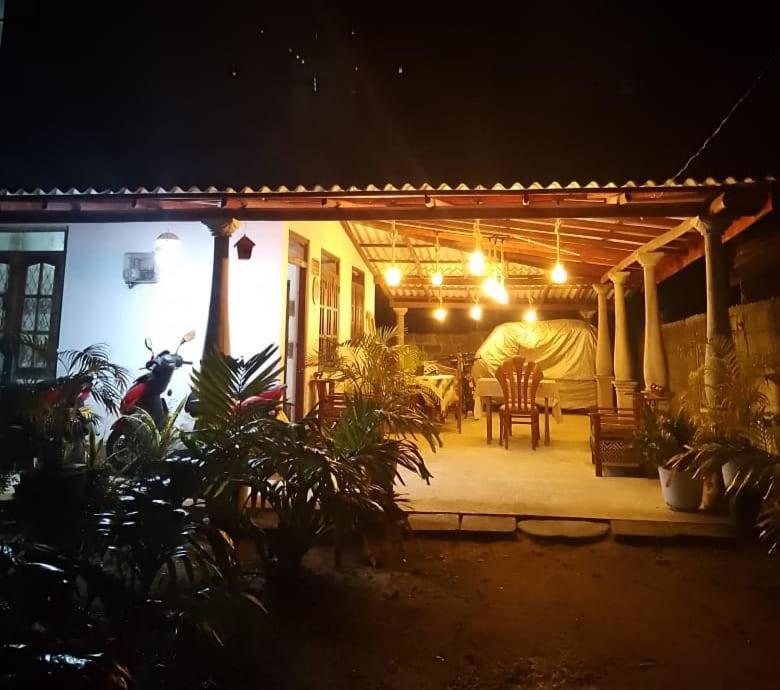 Talalla Mango House Esterno foto